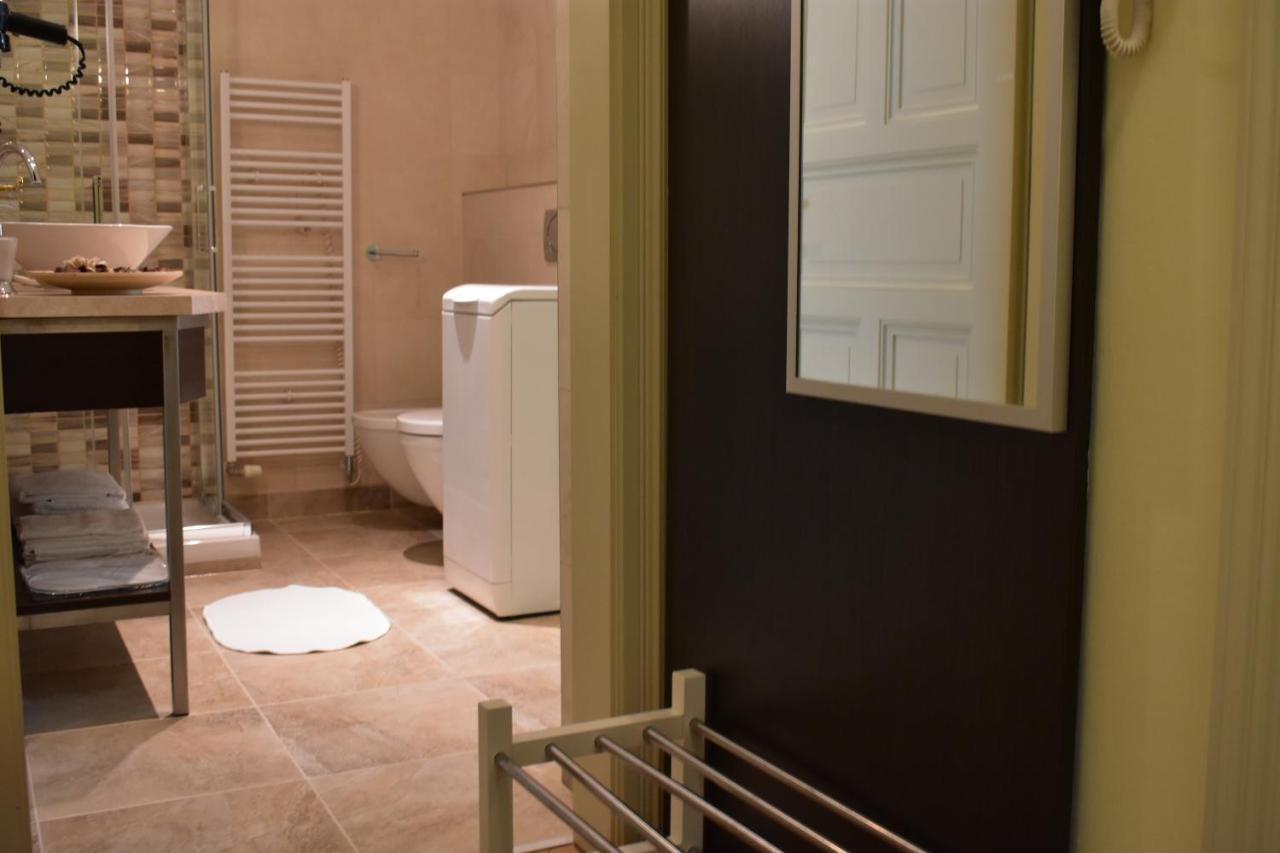 Apartment Vikroria - Halkova 5 Πράγα Εξωτερικό φωτογραφία