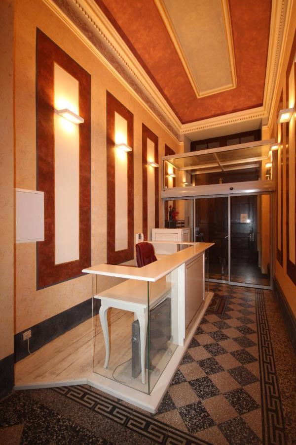 Apartment Vikroria - Halkova 5 Πράγα Εξωτερικό φωτογραφία